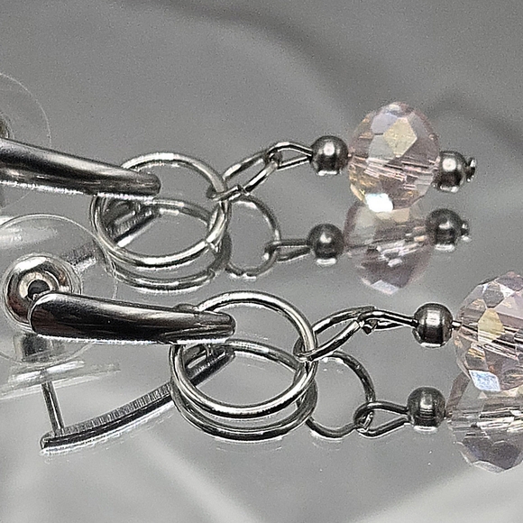 Elegant Silver and Pink Crystal Earrings - Picture 2 of 4